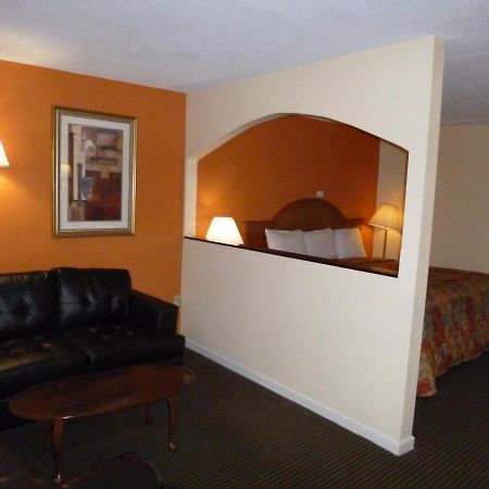 Mount Vernon Inn Sumter Dış mekan fotoğraf