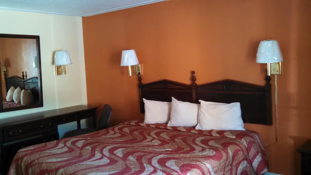 Mount Vernon Inn Sumter Dış mekan fotoğraf